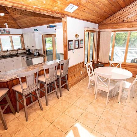 Wl933, Tale Of The Whale- Oceanfront, Private Beach Access, Gas Fireplace, Ocean Views 科罗拉 外观 照片